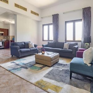 Cool And Spacious Apartment In Fabulous Location Dubai Exterior photo