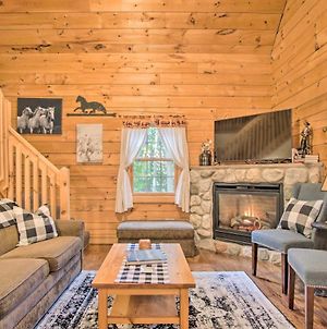 Rustic Cabin With Fireplace Pets Welcome! Rothbury Exterior photo