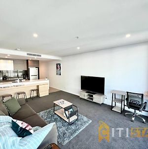 Light & Lovely In Canberra'S Cbd - 1Br Apt W/Carsp Apartment Exterior photo
