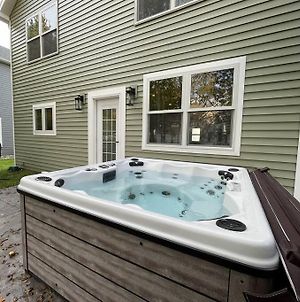 Hot Tub, Bench Bike, Kid Pet Friendly Villa South Haven Exterior photo