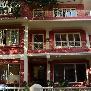 327 Thamel Hotel Kathmandu Exterior photo
