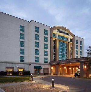Sheraton Sioux Falls & Convention Center Hotel Exterior photo