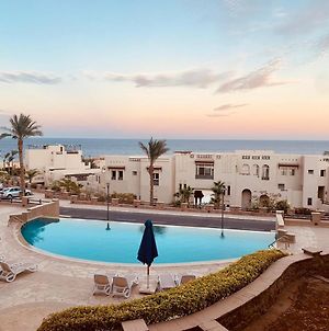 Outstanding Red Sea View-Brand New Azzurra Apartments Hurghada Exterior photo