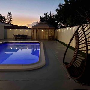 Dream Vacation Home 4/2 W/Heated Pool Miramar Exterior photo
