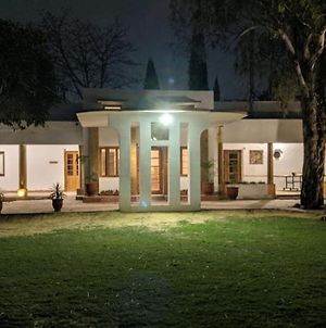 Morgah Resort Villas Rawalpindi Exterior photo