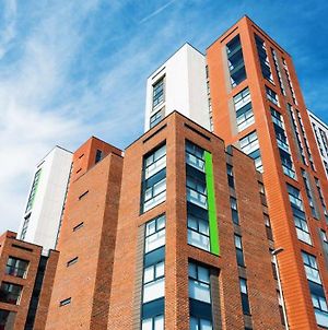 For Students Only - Cosy Ensuite Rooms With Shared Kitchen At Merlin Heights Student Accommodation In The Heart Of Leicester Exterior photo