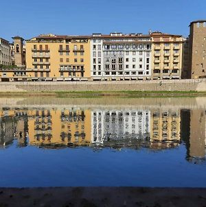 The Secret Window On The River Arno Florence Exterior photo