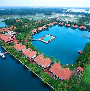 Sterling Lake Palace Alleppey Hotel Alappuzha Exterior photo