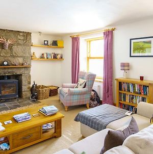Milne'S Brae, Cosy, Comfortable And Centrally Located In Beautiful Braemar Exterior photo