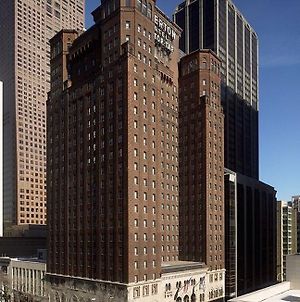 Warwick Allerton Chicago Hotel Exterior photo
