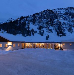 Chalet Schneekristall Apartment Lech am Arlberg Exterior photo