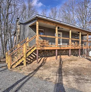 Renovated Cabin With Decks, Views, And Fire Pit! Villa Pikeville Exterior photo