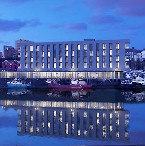 Ty Hotel, Milford Waterfront Milford Haven Exterior photo