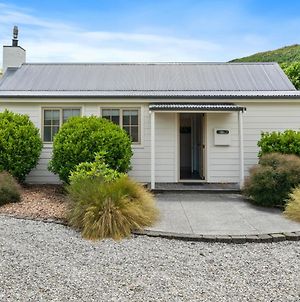 Gold Rush Cottage - Arrowtown Holiday Home Exterior photo