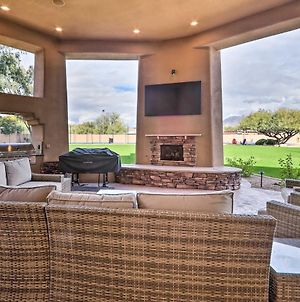 Lavish Estate With Sports Court And Home Theater! Scottsdale Exterior photo