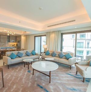 Luxurious 5 Bedroom Apartment - Full Ocean View Al Aqah Exterior photo