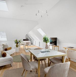 Spacious And Bright 1 Bedroom Apartment With Terrace In Central Copenhagen Exterior photo