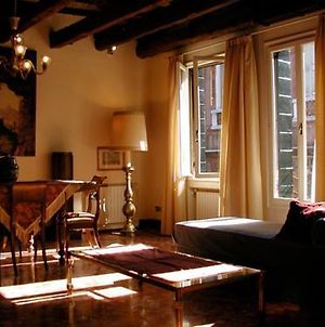 Ca Satriano Apartment Venice Room photo