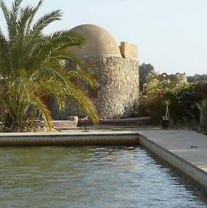 Elysium Resort In Bawiti Exterior photo
