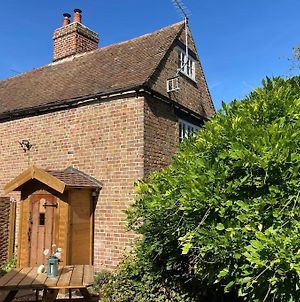 Beautiful 500 Year Old Listed Kentish Cottage Wingham Exterior photo