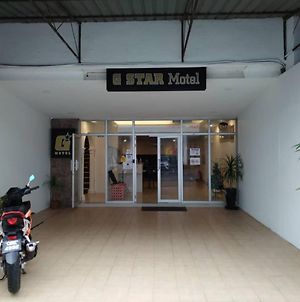 G Star Motel Kuching Exterior photo