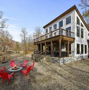 Charming Modern Cabin With 5 Bedroom And 6 Ba - Sleeps 17 - Hot Tub - Playground Stephens Gap Exterior photo
