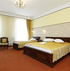 Rin Hotel Sibiu Room photo