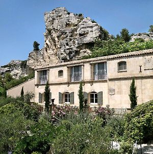 Baumaniere - Les Baux De Provence Hotel Exterior photo