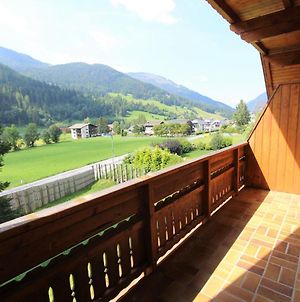 Gorgeous Holiday Home Near Ski Area In Bad Kleinkirchheim Exterior photo