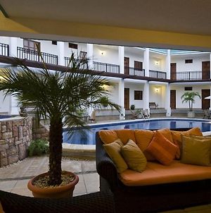 Hotel Mozonte Managua Exterior photo