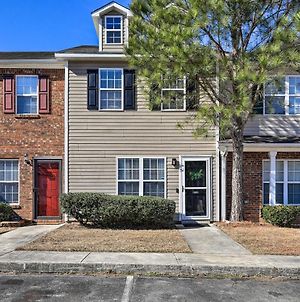 Modern Jacksonville Townhome With Yard And Patio! Exterior photo