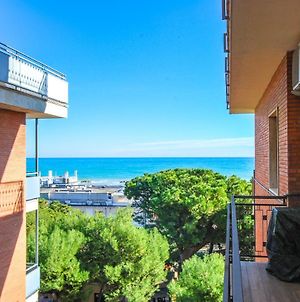Beautiful Apartment In Grottammare With Wifi And 1 Bedrooms Exterior photo