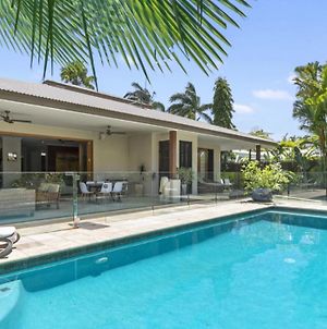Larasati - Palm Cove Villa Exterior photo