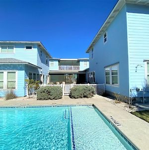 Under New Management! Dolphin Cove Sleeps 24, Private Pool & Close To Beach! Home Port Aransas Exterior photo