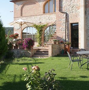 Borgo Piaggiarella Guest House Sant'andrea a Montecchio Exterior photo