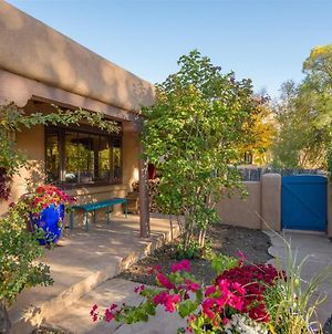 Casa Contenta - Charming East Side Family Home With Hot Tub, Walk To Canyon Rd Santa Fe Exterior photo