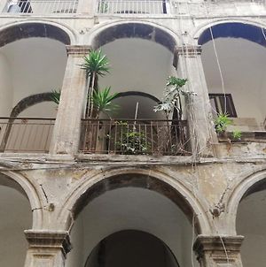 Via Nilo 20 Apartments Naples Exterior photo