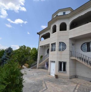 Armenia Villa Kacax Yeghvard Exterior photo