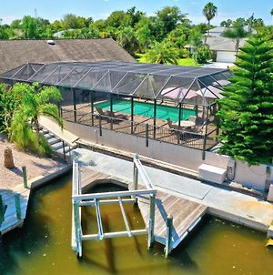Bahama Haven Saltwater Canal Pool Home W Dock And Boat Lift Palm Coast Exterior photo