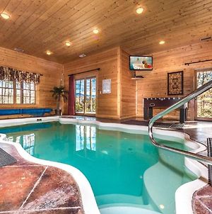 Luxurious 6 Bed, 6 Bath With Indoor Pool, Pool Table And Sweeping Views! Villa Sevierville Exterior photo