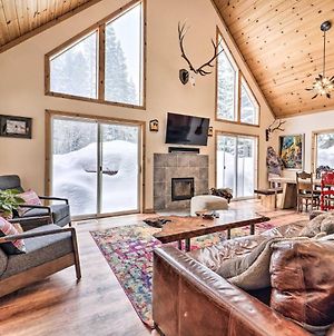 Stylish Cabin In Truckee - Swim, Ski, Hike! Exterior photo