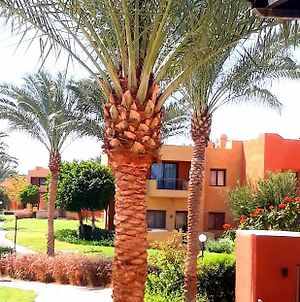 Shale V Hurgade, Stella Makadi Hurghada Exterior photo
