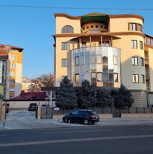 Villa Acaem Chisinau Exterior photo