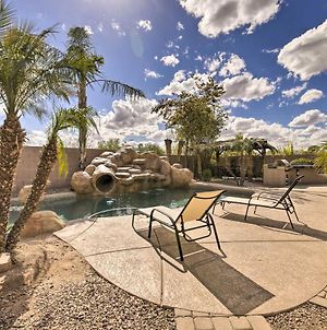 Incredible Mesa Home With Luxury Pool And Grill! Exterior photo