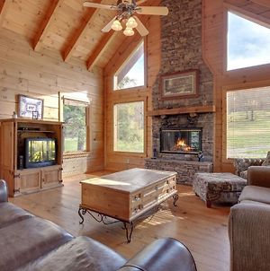 Spring View, 2 Bedrooms, Wifi, Hot Tub, Pool Table, Sleeps 6 Sevierville Exterior photo
