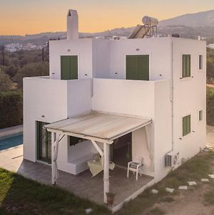 Elegant 2-Bedroom Villa With Private Pool Near Lindos Kalathos Exterior photo