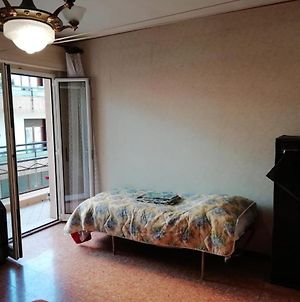 Camera In Appartamento Centrale Per Sole Donne Avellino Exterior photo