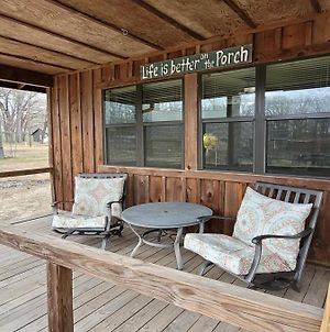 The Cedar Porch Villa Mabank Exterior photo