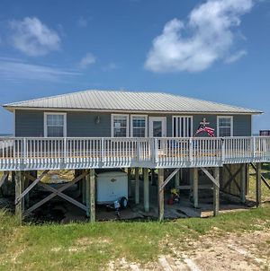 Saltaire - Pet Friendly! Amazing Wrap Around Porch - Steps From The Bay And A Short Walk To The Gulf Home Dauphin Island Exterior photo