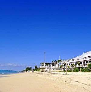 Beach Resort Morimar Yomitan Exterior photo